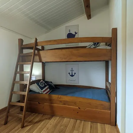 Сasa de vacaciones La Maison Bleue Pont D 'arc